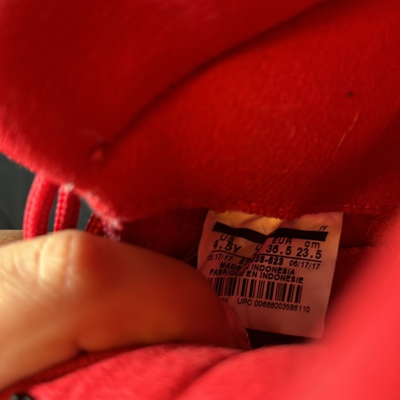 Red air Jordan 11s - Picture 11 of 13